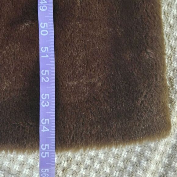 A Borg Fabric Tiffany Loungewear 70's Chocolate Brown Thick Fluffy Belted Robe - Picture 9 of 15